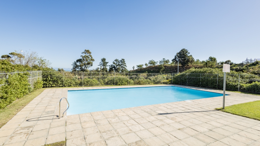 To Let 2 Bedroom Property for Rent in Heritage Park Western Cape